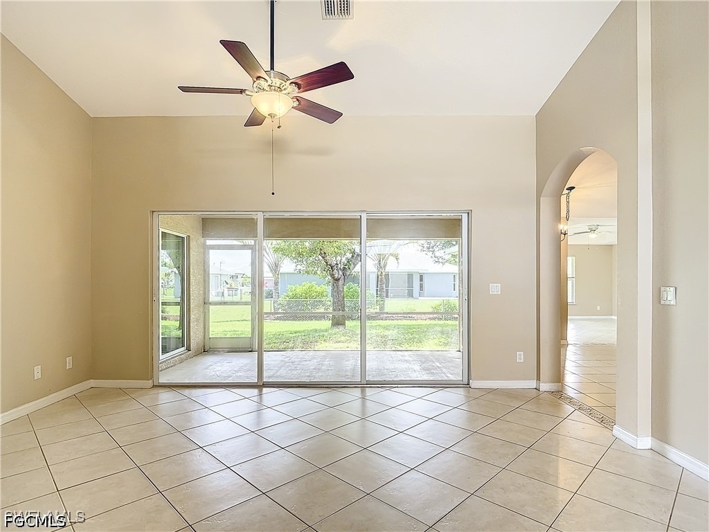 1726 Trafalgar Parkway - Photo 20