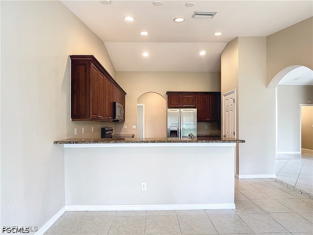 1726 Trafalgar Parkway - Photo 15