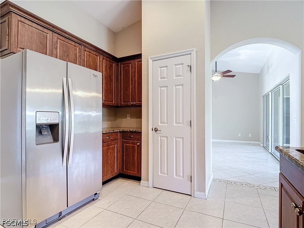 1726 Trafalgar Parkway - Photo 8