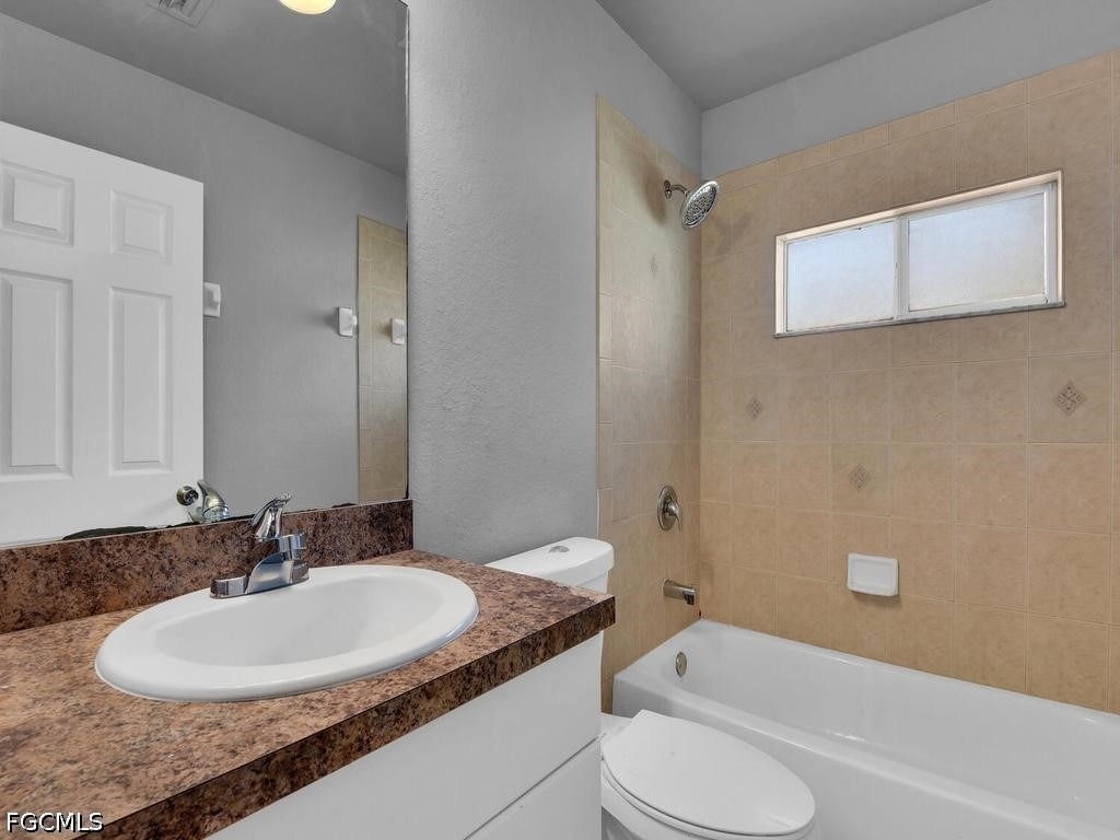 801 Meadow Road - Photo 17
