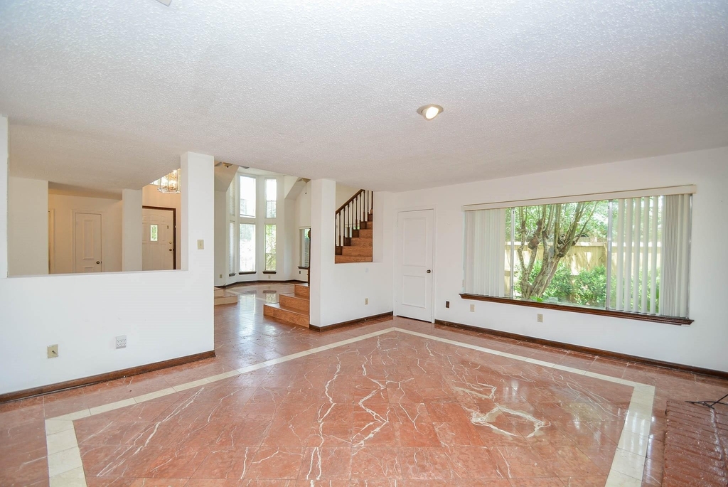 1603 Beaconshire Road - Photo 8