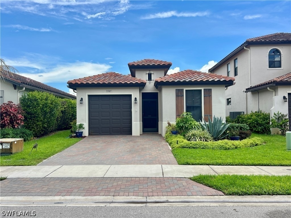 5507 Useppa Drive - Photo 0