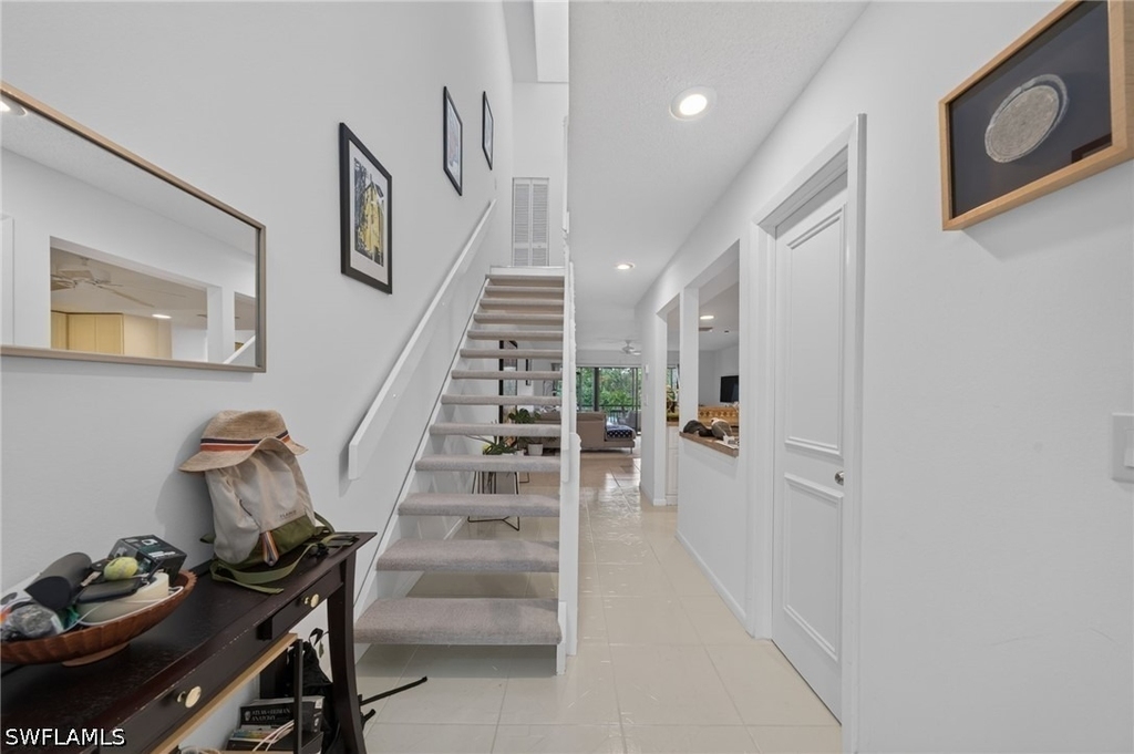 823 Meadowland Drive - Photo 3
