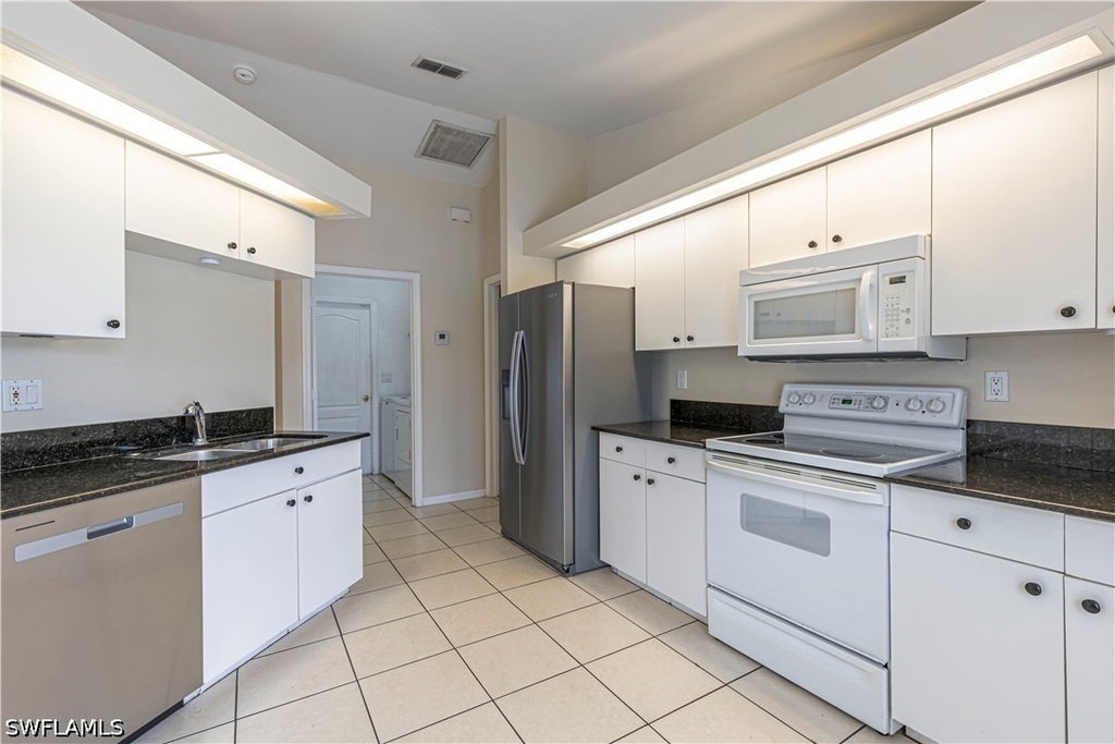 9084 Caloosa Road - Photo 10