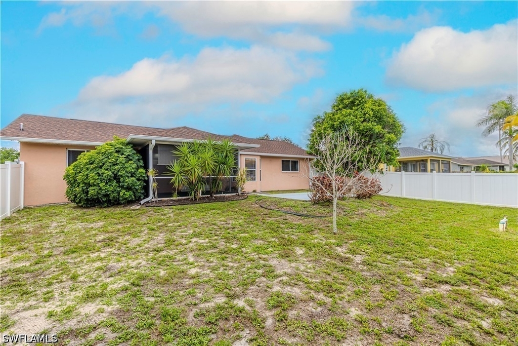 9084 Caloosa Road - Photo 25