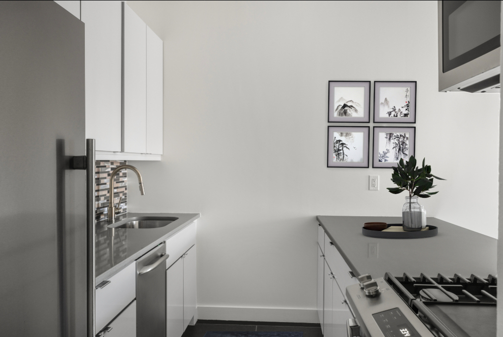 520 2nd Avenue - Photo 7
