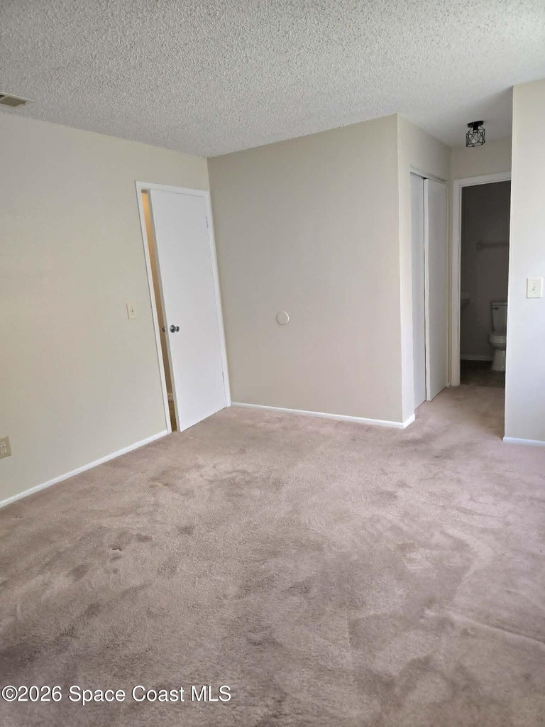 1697 Parakeet Court - Photo 9