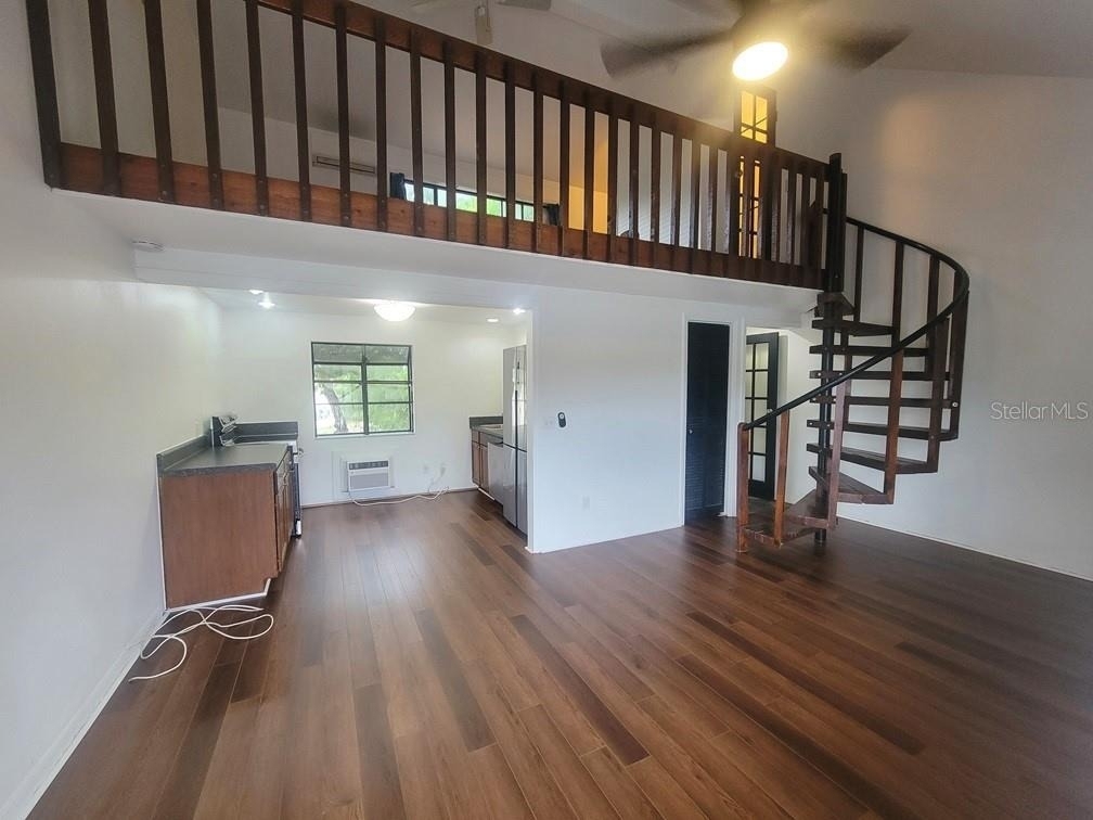 2142 Bradford Street - Photo 6