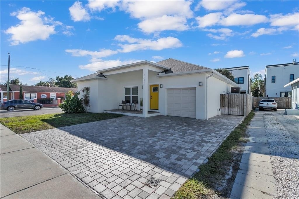 2402 W Fig Street - Photo 35