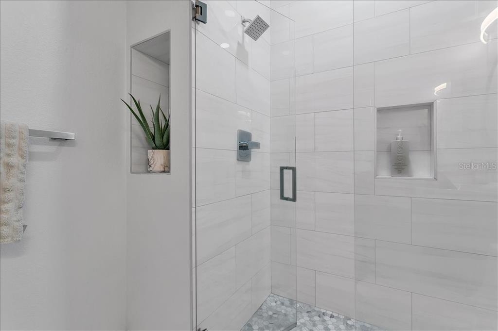 2402 W Fig Street - Photo 19