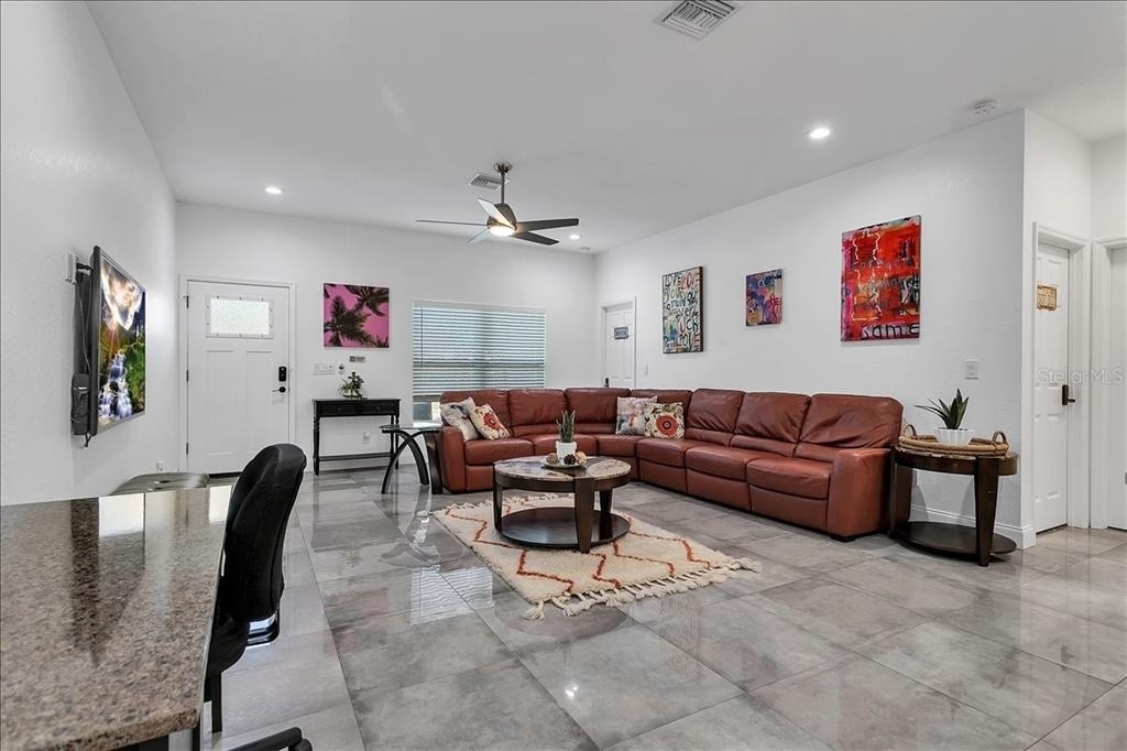 2402 W Fig Street - Photo 23