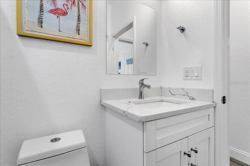 2402 W Fig Street - Photo 10