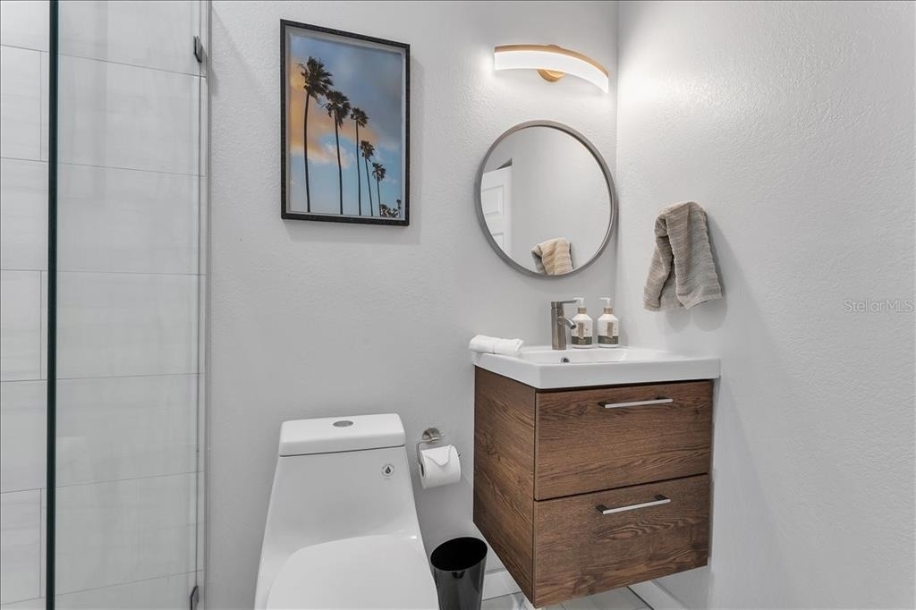 2402 W Fig Street - Photo 18