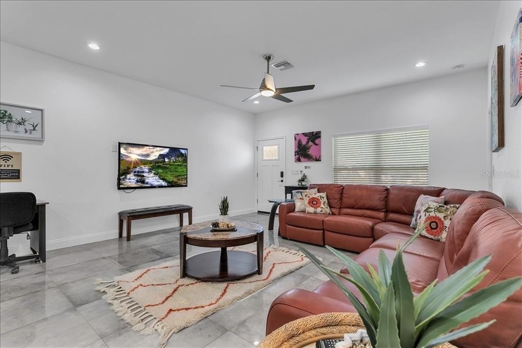2402 W Fig Street - Photo 22