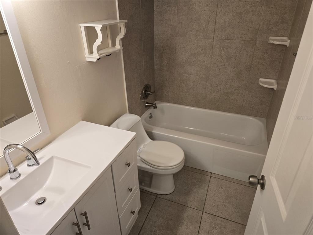 350 79th Avenue N - Photo 6