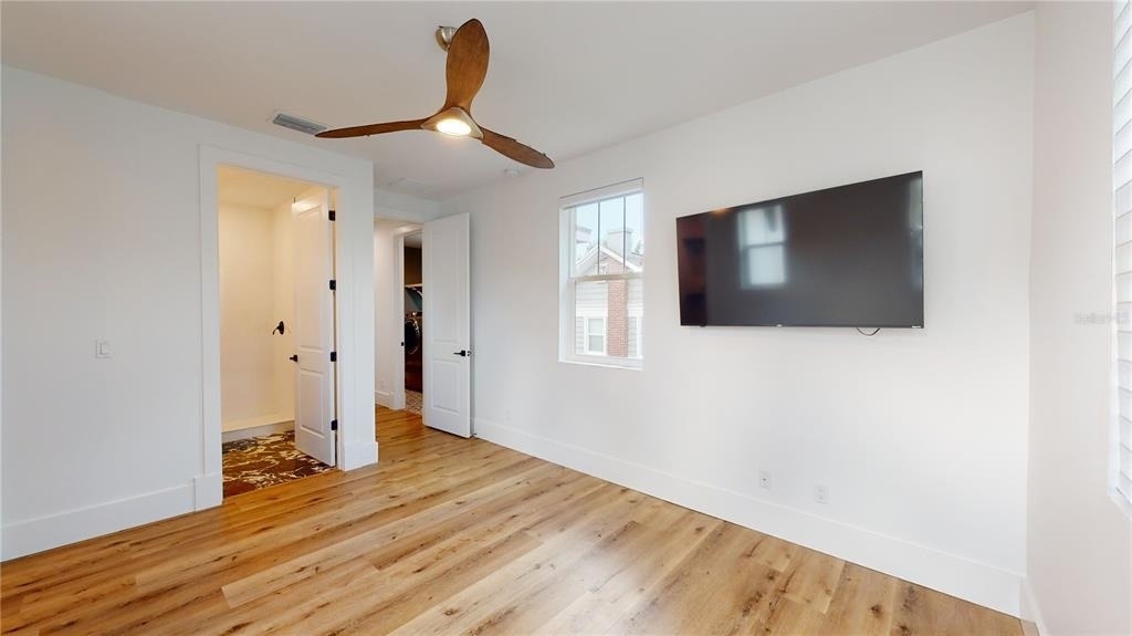 1068 19th Avenue N - Photo 56