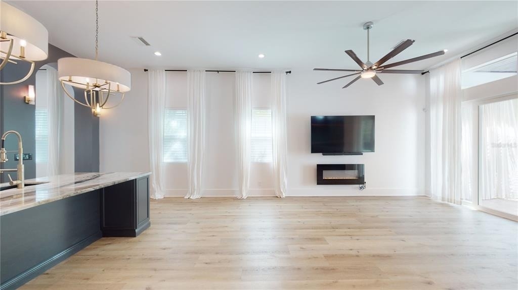 1068 19th Avenue N - Photo 18