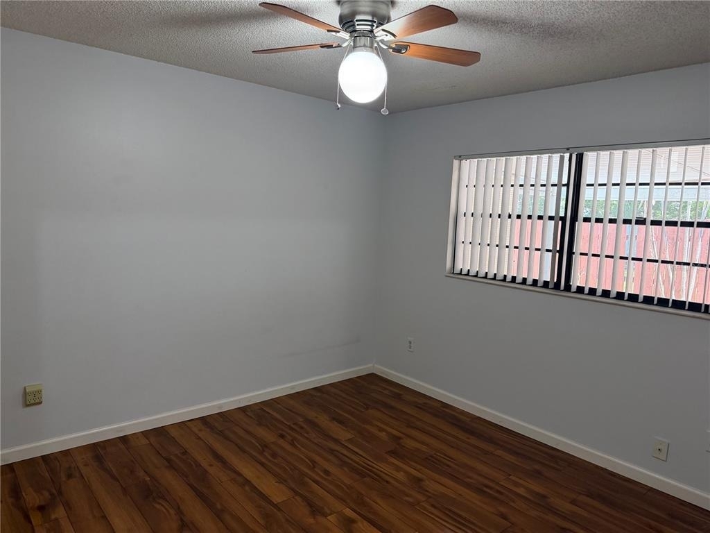 2802 7th Street - Photo 9