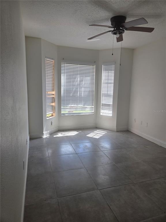 5536 Metrowest Boulevard - Photo 8