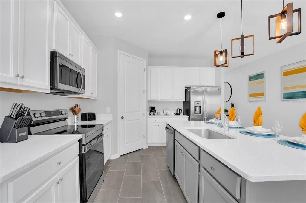 2131 Derwent Drive - Photo 40