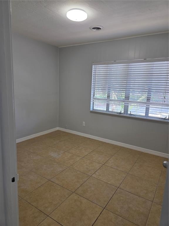 1695 E Horatio Avenue - Photo 5