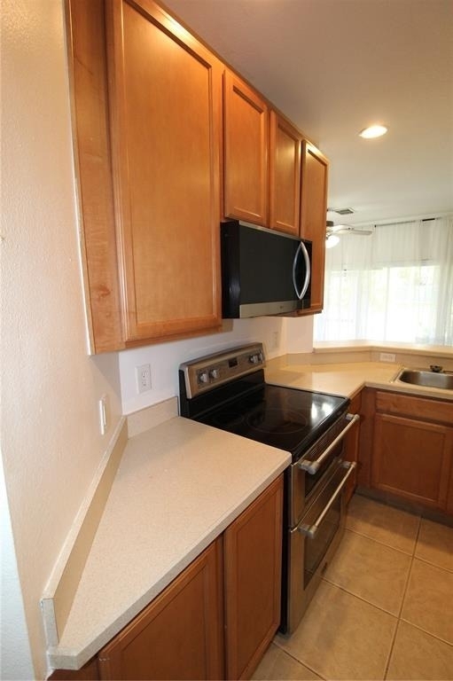10963 Savannah Wood Drive - Photo 8