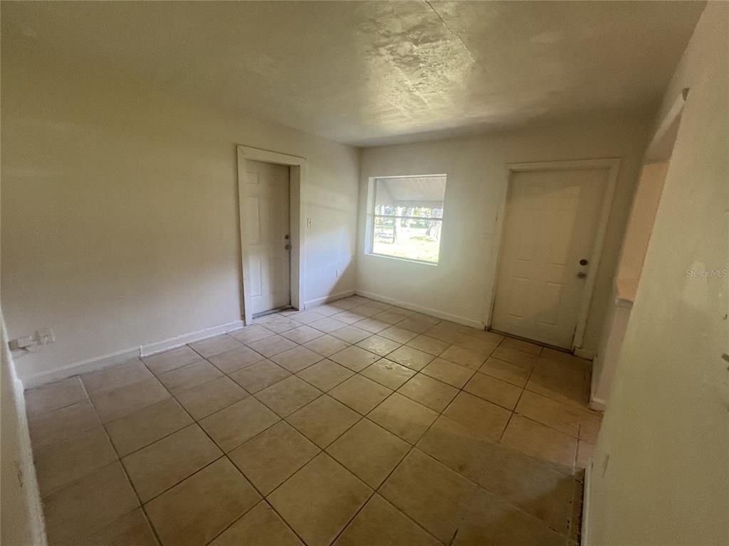 4227 Lake Lawne Avenue - Photo 2