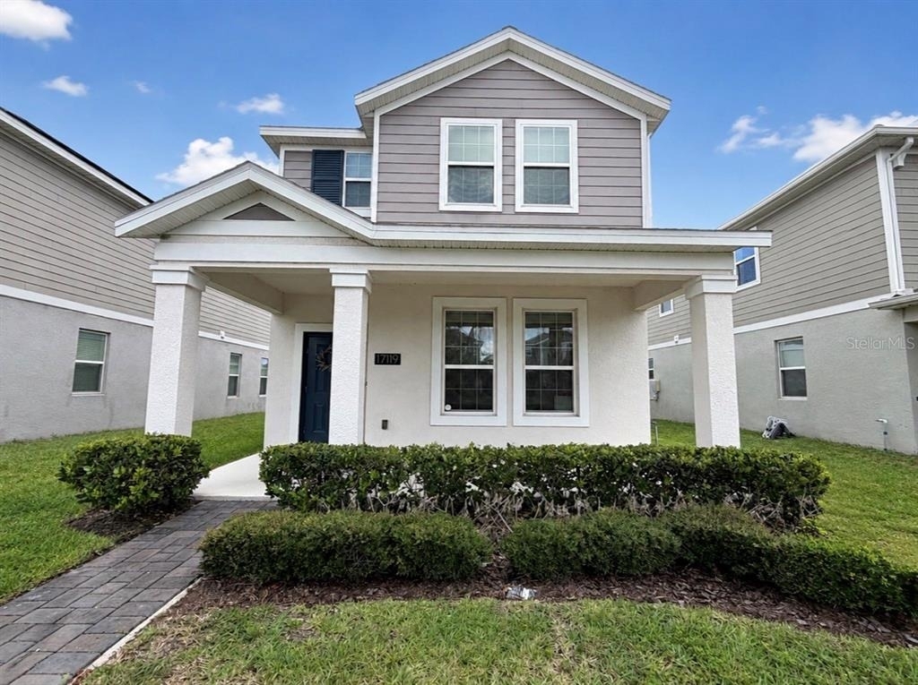 17119 Quicksilver Avenue - Photo 0