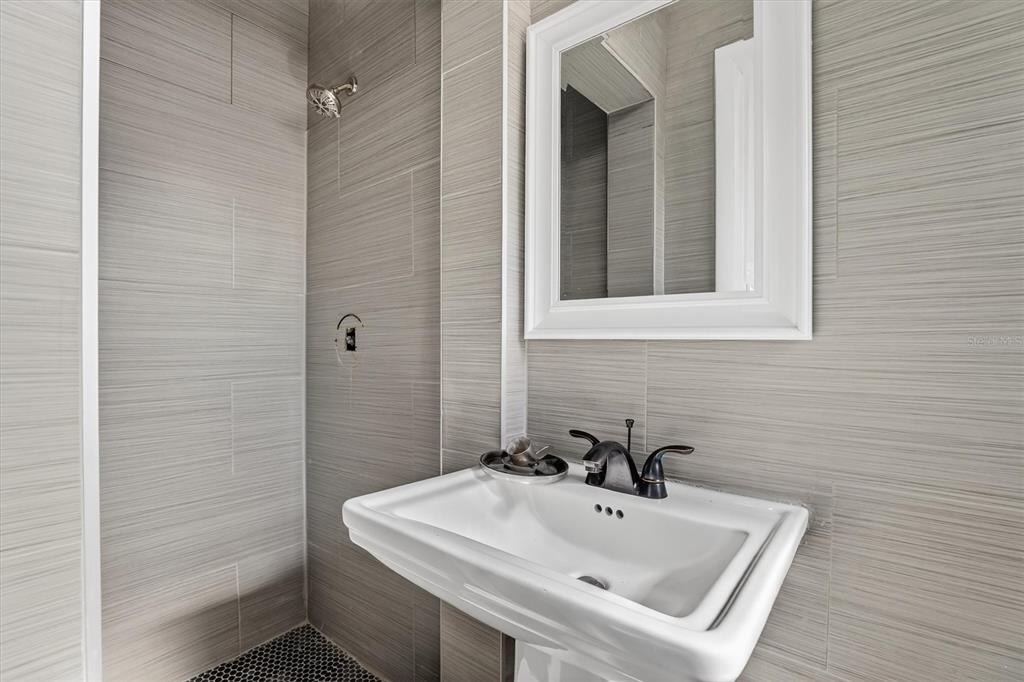 1612 W Grant Street - Photo 22