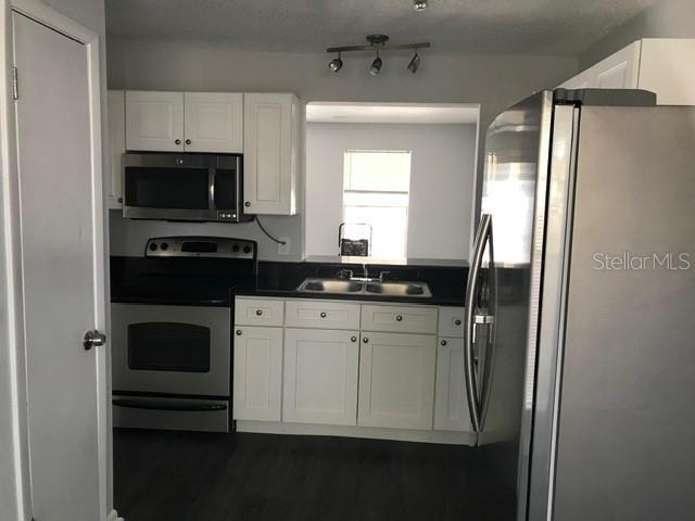 11141 Essex Ridge Court - Photo 2
