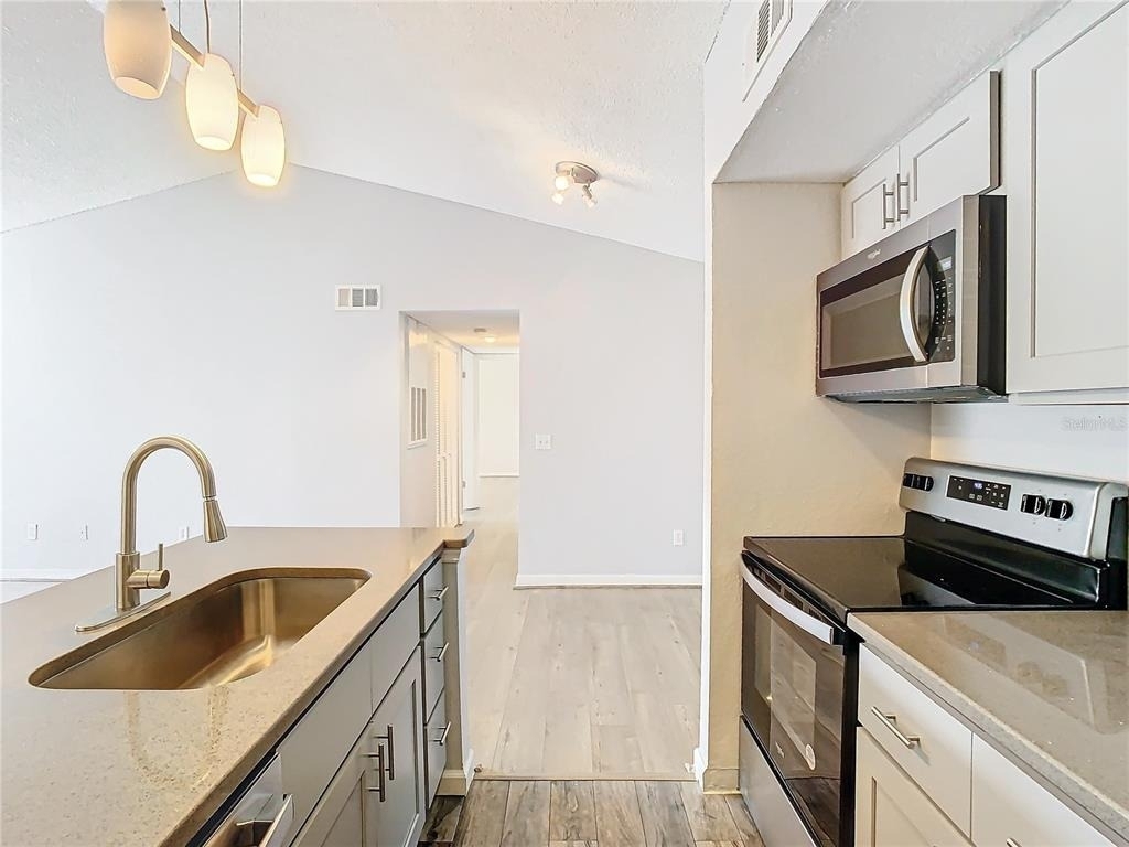 5144 Conroy Road - Photo 6