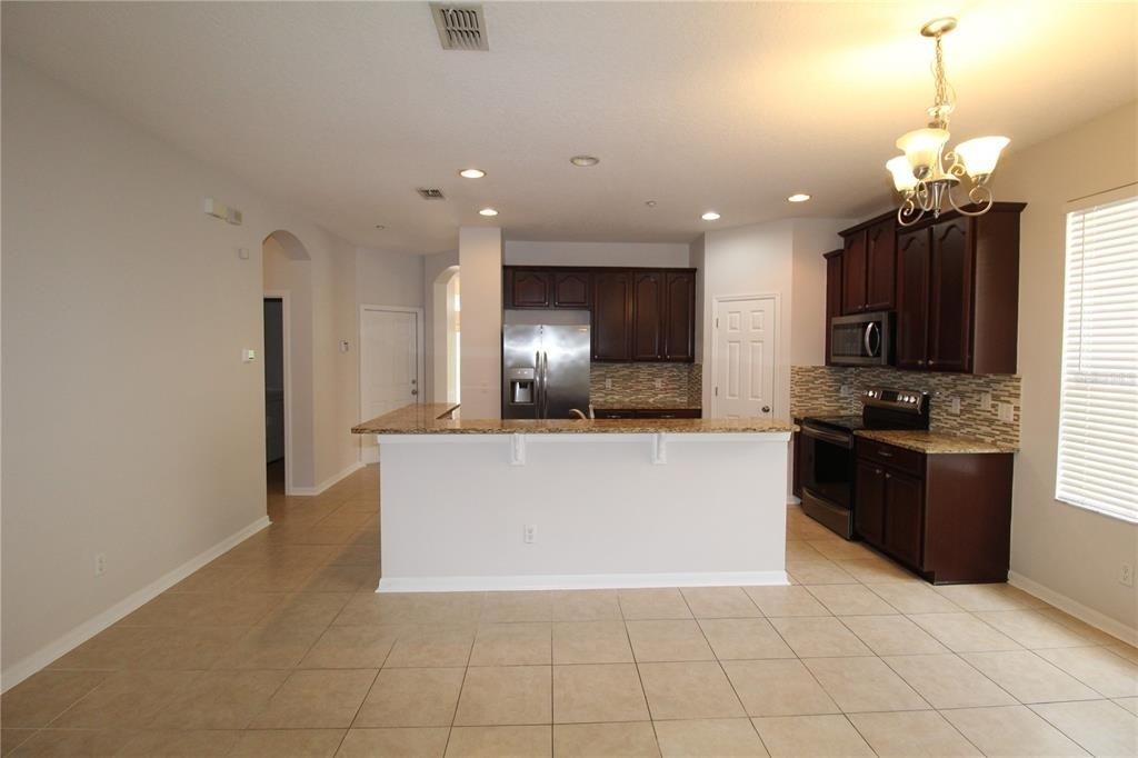 9885 Leland Drive - Photo 4