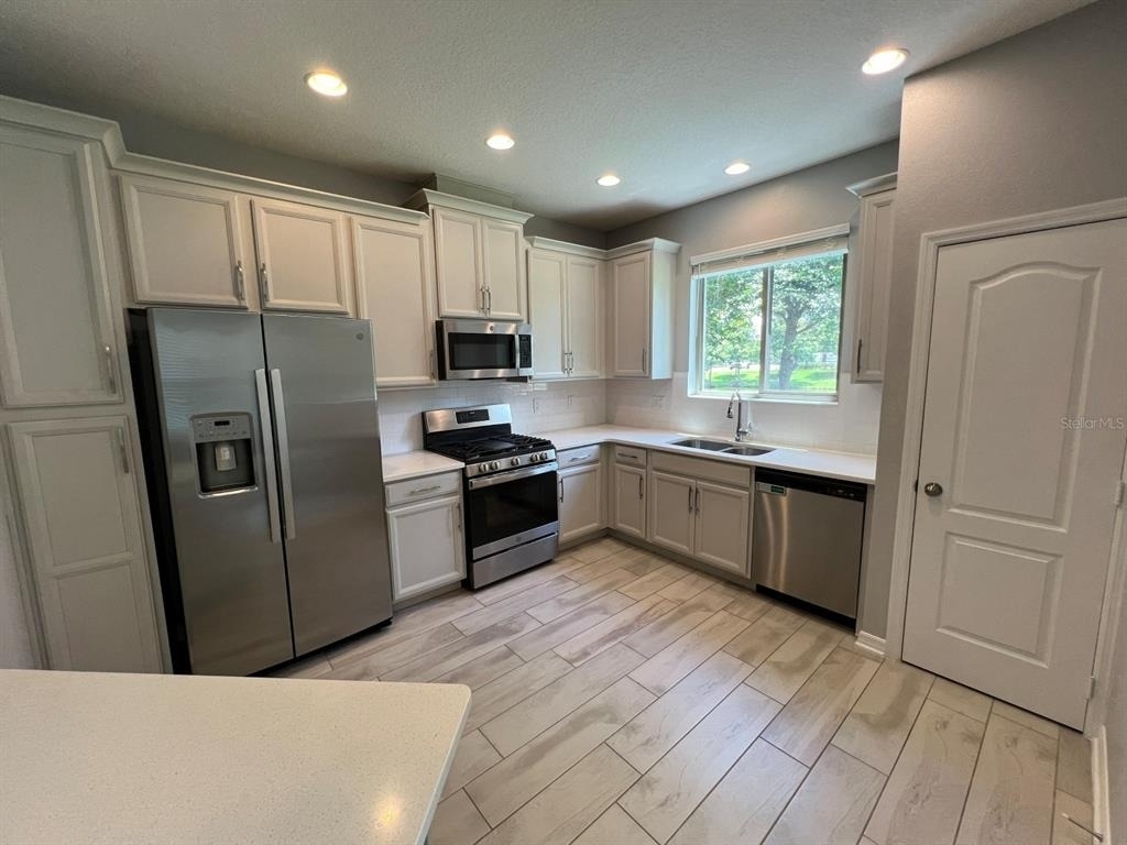 321 Evertree Loop - Photo 7