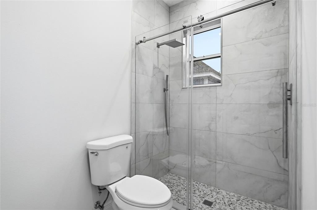 912 Waterside Drive - Photo 29