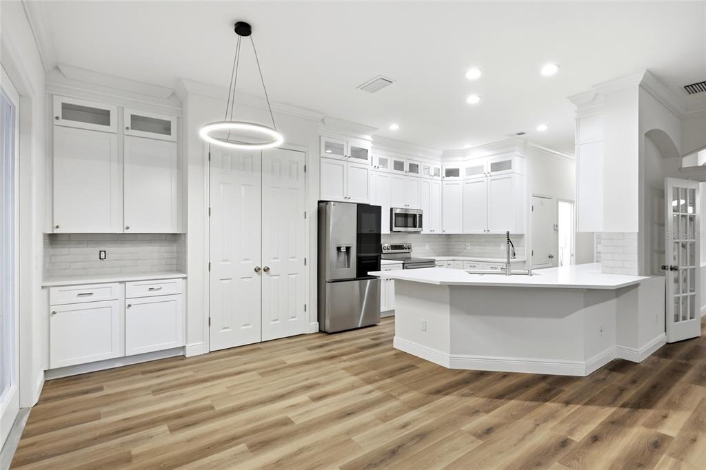 912 Waterside Drive - Photo 18