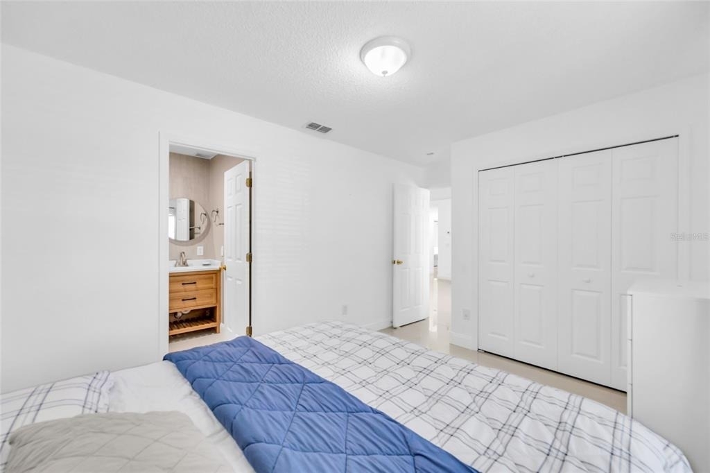 4211 Floating Orchid Court - Photo 12