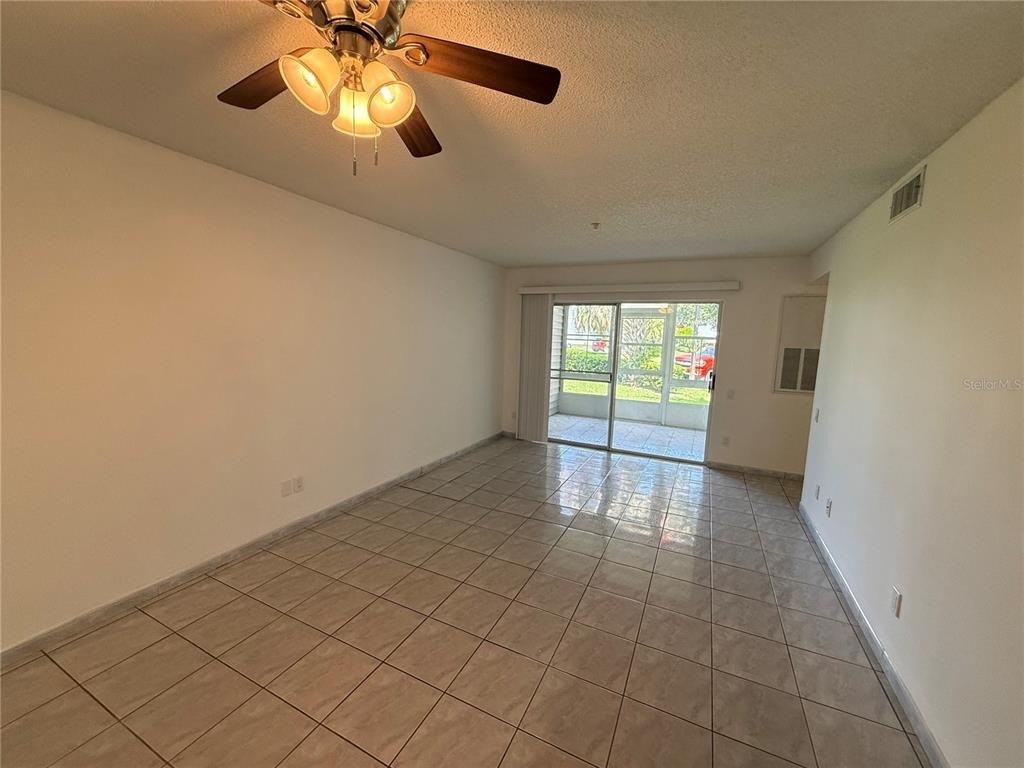 3900 Southpointe Drive - Photo 3