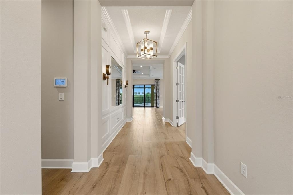 7708 Moonbeam Avenue - Photo 3