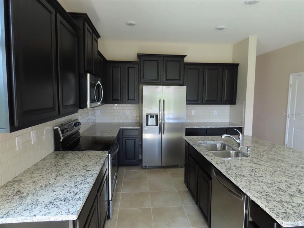 8725 Daydream Street - Photo 8