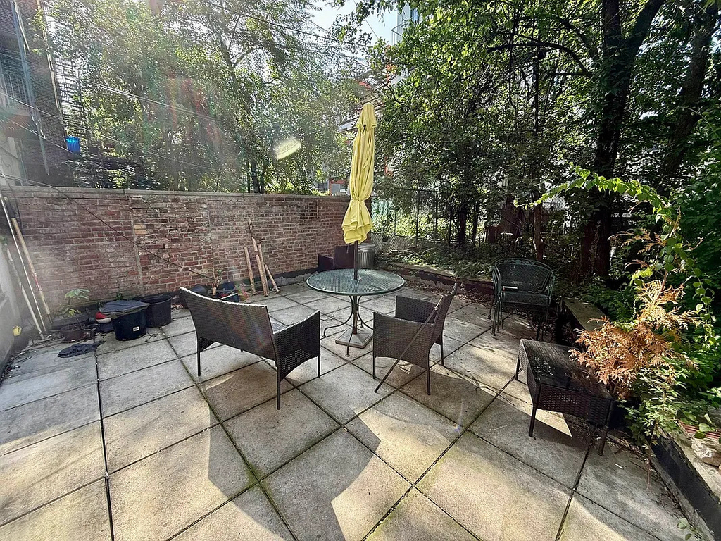 751 Dekalb Avenue - Photo 6