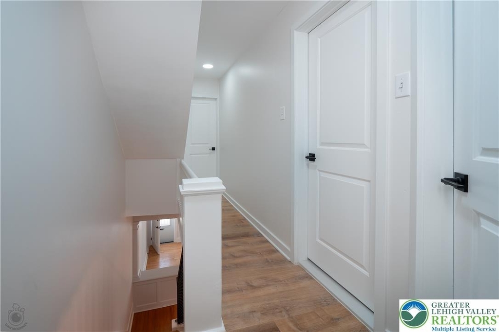 718 N New Street - Photo 12