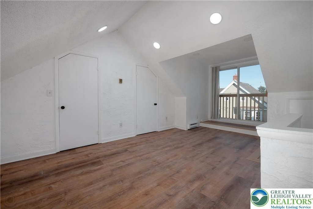718 N New Street - Photo 19