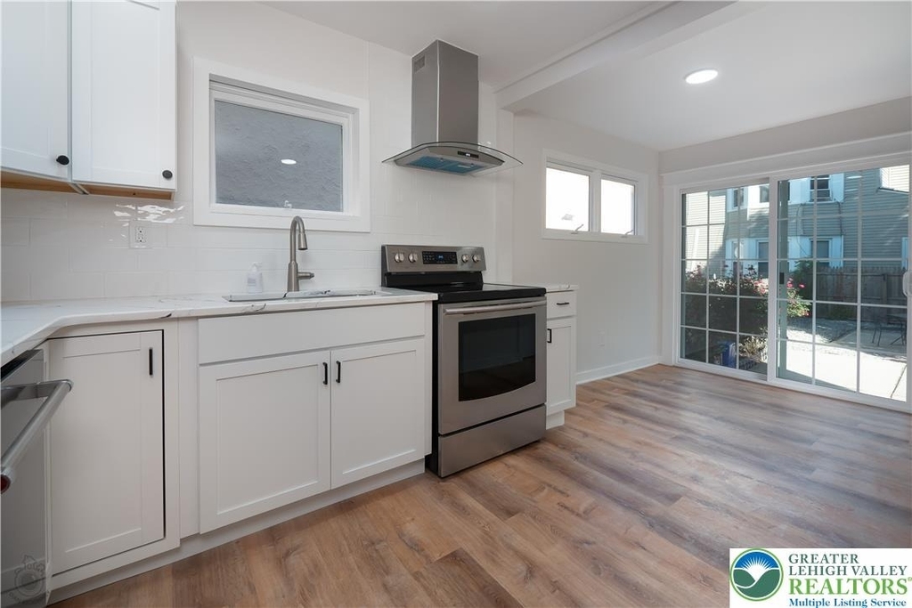 718 N New Street - Photo 6