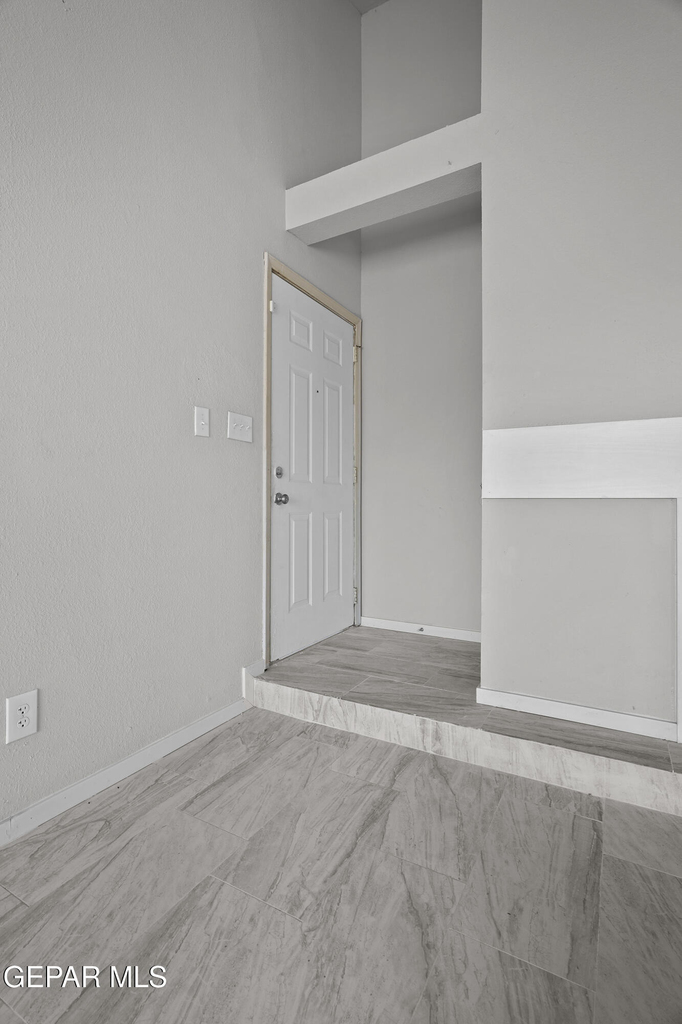 10720 Chert Street - Photo 7