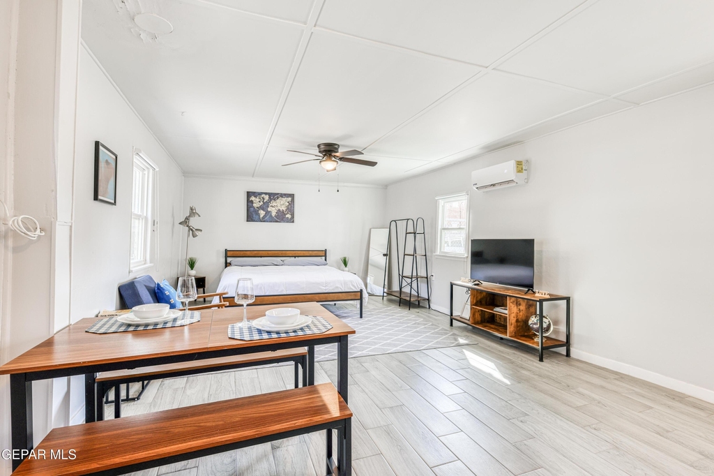 2729 Pershing Drive - Photo 5