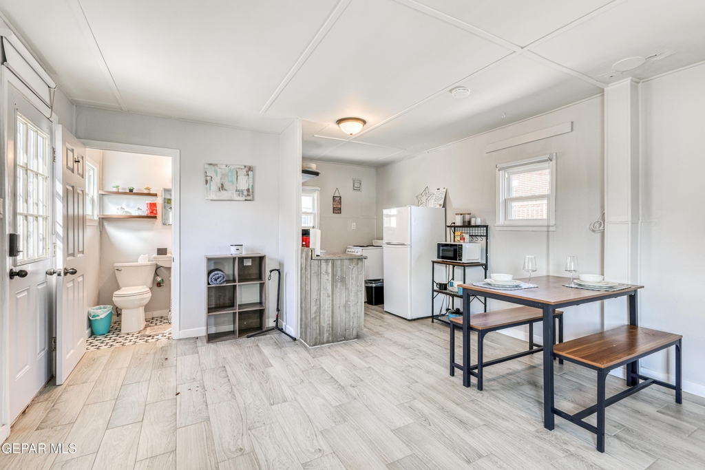 2729 Pershing Drive - Photo 7