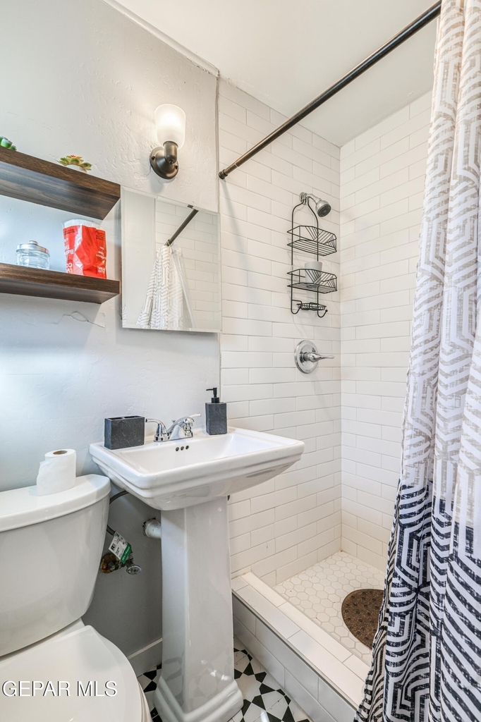2729 Pershing Drive - Photo 18