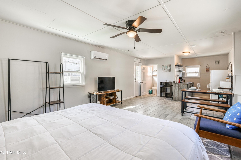 2729 Pershing Drive - Photo 11