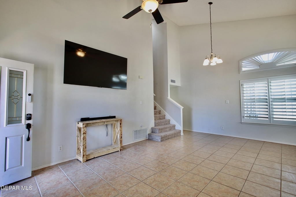12229 Kingsgate Court - Photo 7
