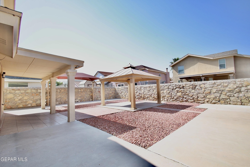 12229 Kingsgate Court - Photo 43